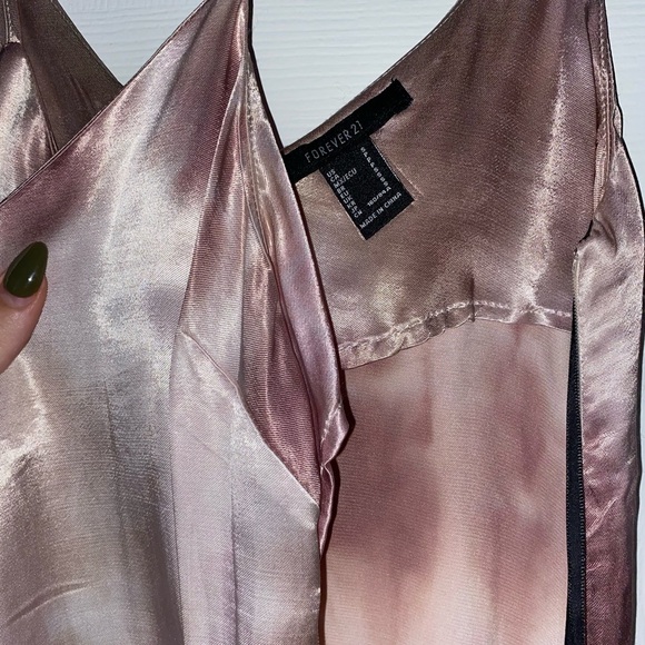 cute flowy summer dress sooo silky and perfect for casual wear NEVER WORN BEFORE - Picture 1 of 5